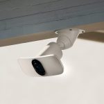 Arlo Ceiling Adapter – Arlo Certified Accessory – Mount Under an Eave or from a Ceiling, Works with Arlo Pro 3 Floodlight or Total Security Mount, White – FBA1001
