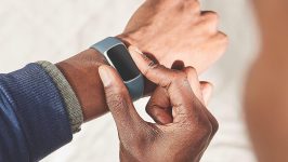 Fitbit Charge 5 Advanced Health & Fitness Tracker with Built-in GPS, Stress Management Tools, Sleep Tracking, 24/7 Heart Rate & More, Mineral Blue, One Size S & L Bands Included, Steel Blue/Platinum